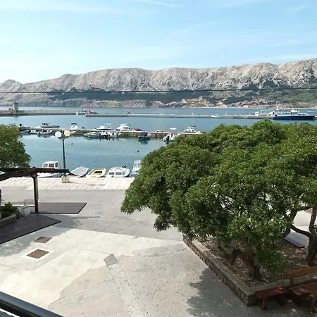 Apartment Dorcic *
